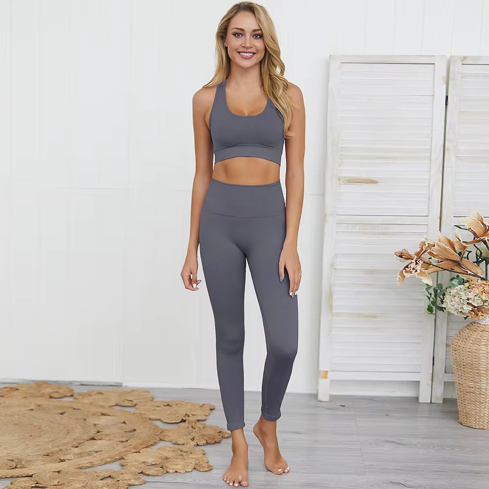 Transformez votre entraînement avec notre ensemble d'entraînement 2 pièces sans couture Hyperflex pour femmes - Haut court élégant et leggings taille haute pour des performances ultimes !