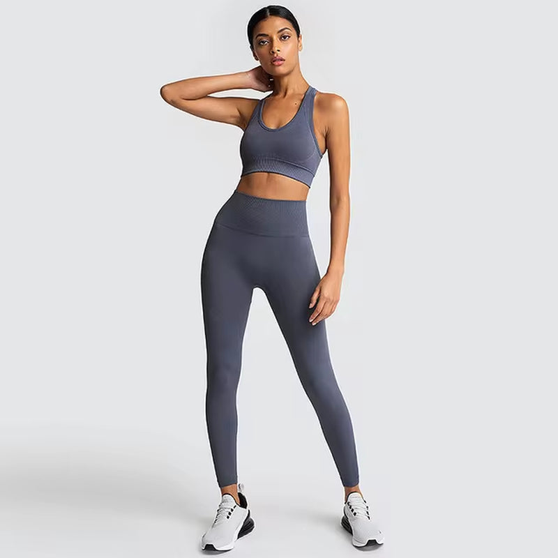 Transformez votre entraînement avec notre ensemble d'entraînement 2 pièces sans couture Hyperflex pour femmes - Haut court élégant et leggings taille haute pour des performances ultimes !